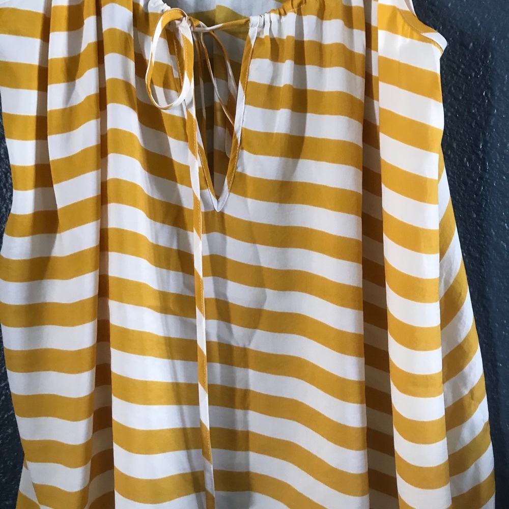 Blouse - Picture 3 of 3